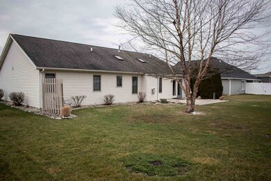 225 White Bridge Ct, Bluffton, IN 46714 - photo 5