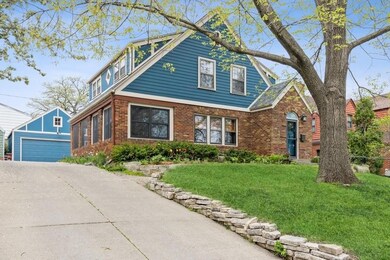 1450 41st Place, Des Moines, IA 50311 - photo 4