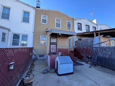 107-49 121st St, South Richmond Hill, NY 11419 - photo 2