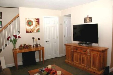 245 Arbour Ct, North Wales, PA 19454 - photo 3