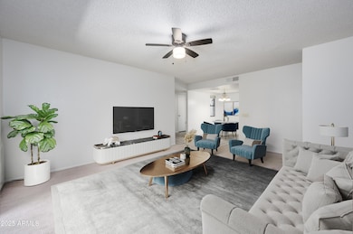 Living Space: Virtually Staged