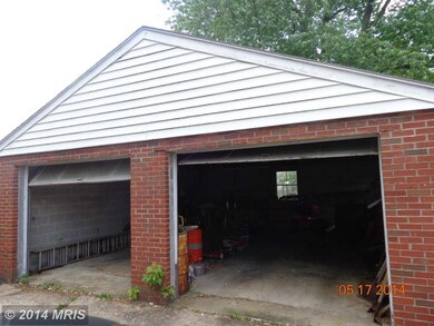 8431 Walter Martz Rd, Frederick, MD 21702 - photo 3