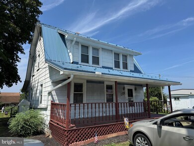 15444 Pennsylvania Ave, Greencastle, PA 17225 - photo 2