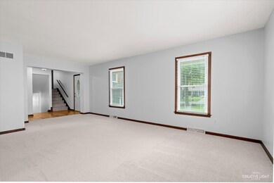 1051 Cardinal Ct, Batavia, IL 60510 - photo 3