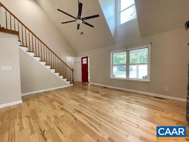 5630 Jakevor Ln, Scottsville, VA 24590 - photo 3