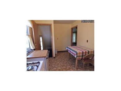 The eat-in area of the kitchen.