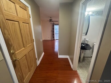 15 Crest St unit A3, West Haven, CT 06516 - photo 5