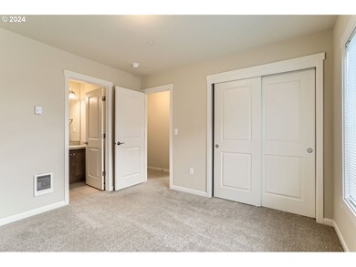 7845 NE Heiser St, Beaverton, OR 97006 - photo 6