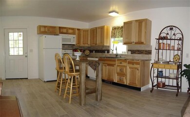 Kitchen is finished!
