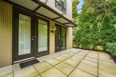 13595 Red Arrow Hwy unit 2, Harbert, MI 49115 - photo 3