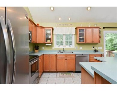 140 Spruce St, Rockland, MA 02370 - photo 5