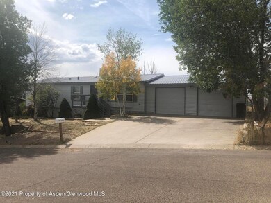 870 Jerimiah Ave, Craig, CO 81625 - photo 2