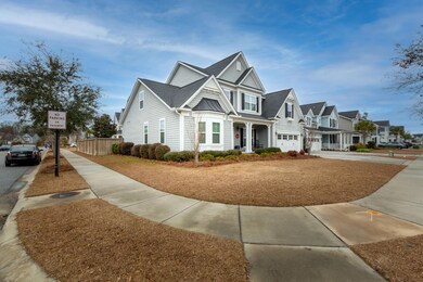 937 Foliage Ln_exteriors_Brett Martin Ph