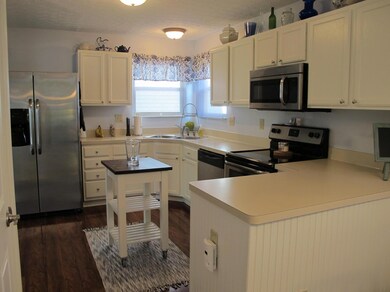 Kitchen 4