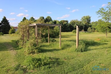 12916 Weston Rd, Weston, OH 43569 - photo 3