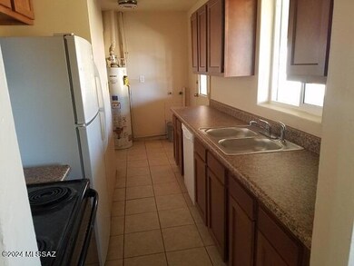 4609 E Eastland St, Tucson, AZ 85711 - photo 5