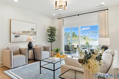 6824 Oasis Breeze Ln, Midlothian, VA 23112 - photo 2