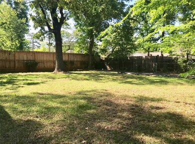 1618 Richelieu Ln, Houston, TX 77018 - photo 3