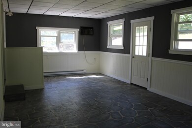 1580 New Bloomfield Rd, New Bloomfield, PA 17068 - photo 2