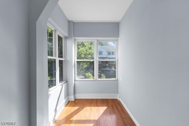 37 Tuscan St, Maplewood, NJ 07040 - photo 3