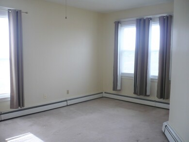 178 Lincoln St unit 11, Worcester, MA 01605 - photo 2
