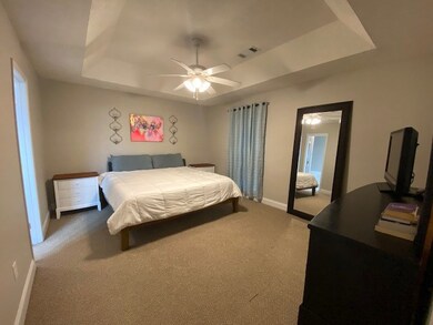 Master BR w/ King Size Bed- spacious!