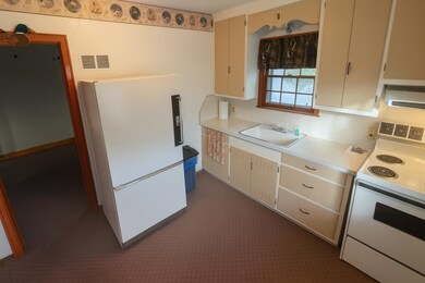 140 N 1st Ave E, Hartley, IA 51346 - photo 2