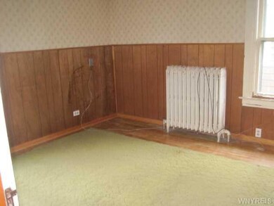 494 Bryant St, North Tonawanda, NY 14120 - photo 4