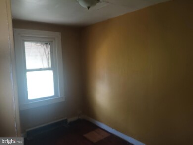 422 Furrow St, Baltimore, MD 21223 - photo 7