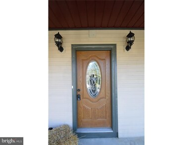 6011 Fountain Rd, Zionsville, PA 18092 - photo 2