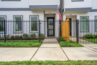 915 W 35th St unit A, Houston, TX 77018 - photo 3