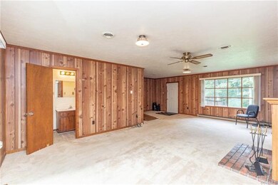 Large Den and Bath