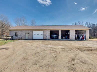 5861 Hidden Oaks Ln, Clover, SC 29710 - photo 7