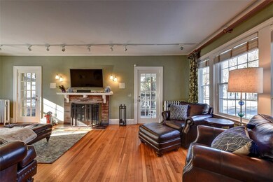 155 Laurel Ave, Providence, RI 02906 - photo 5