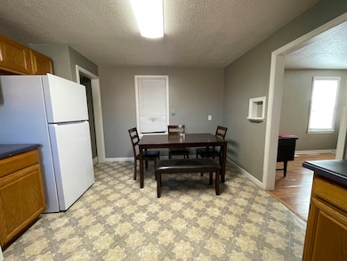 809 Birch Rd, Yankton, SD 57078 - photo 5