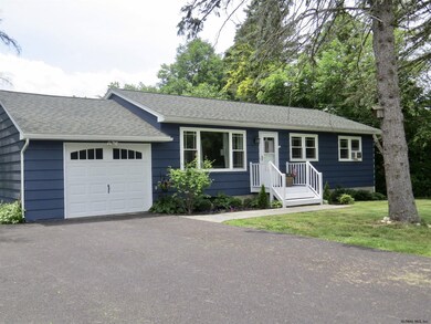 1332 Maple Hill Rd, Castleton On Hudson, NY 12033 - photo 2