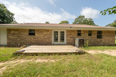 3187 Forrest Ave_Fianls-5