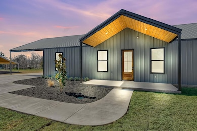 303 Rawhide Trail, Denison, TX 75021 - photo 3