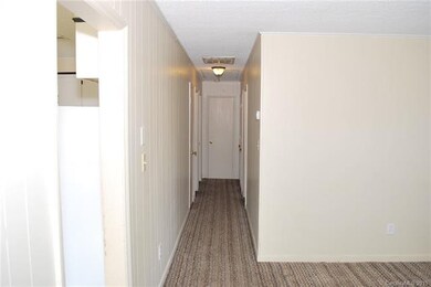 1210 Mclaughlin St, Statesville, NC 28677 - photo 7