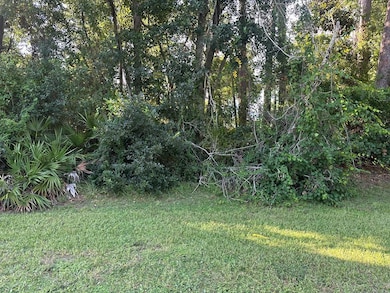 103 Bay Colony Way, Apalachicola, FL 32320 - photo 2