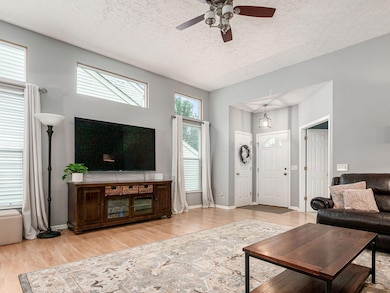 4152 Nafzger Dr, Columbus, OH 43230 - photo 6