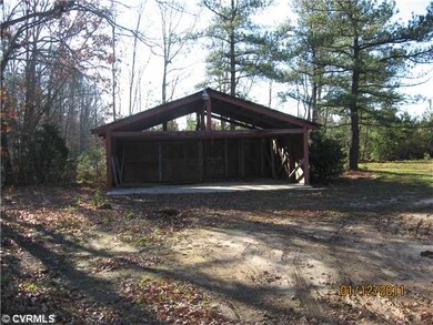 Parking Lot/Garage