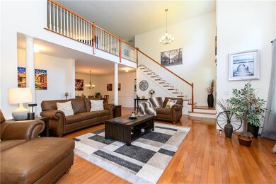 530 Inverness Cir, Easton, PA 18042 - photo 3