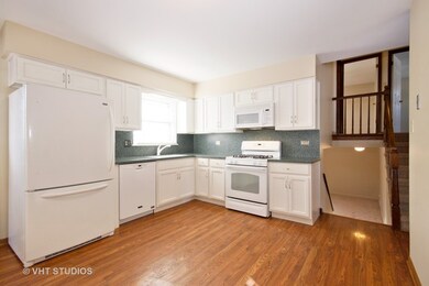 18105 Stewart Ave, Homewood, IL 60430 - photo 3