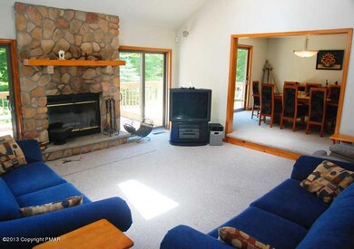 207 Jim Bowie Trail, Pocono Pines, PA 18350 - photo 2