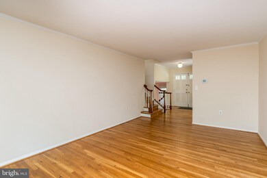 7003 Kingfisher Ln, Lanham, MD 20706 - photo 7