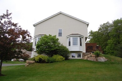 33 Daffodil Ct unit 207, South Grafton, MA 01560 - photo 2