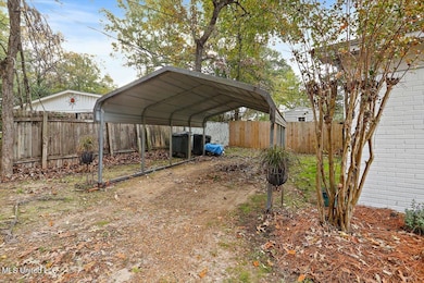 04-532 Bellevue St