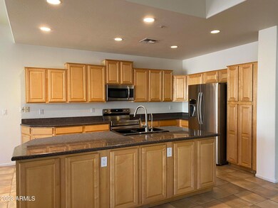 10304 E Rosemary Ln, Scottsdale, AZ 85255 - photo 6