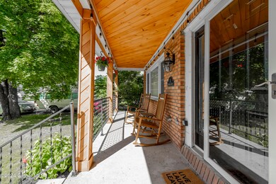 51 Swartson Ct, Albany, NY 12209 - photo 2